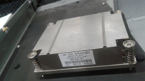 HP 675425-001 / 687242-001 ProLiant DL320E Gen8 G8 CPU Heatsink